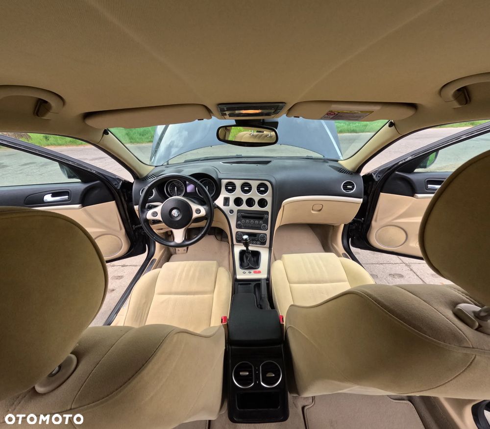 Alfa Romeo 159 1.9JTDM Distinctive - 15