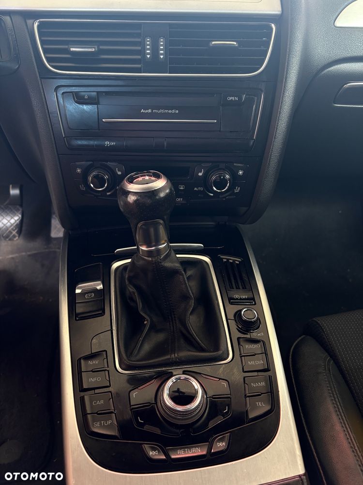 Audi A4 Avant 2.0 TDI - 12