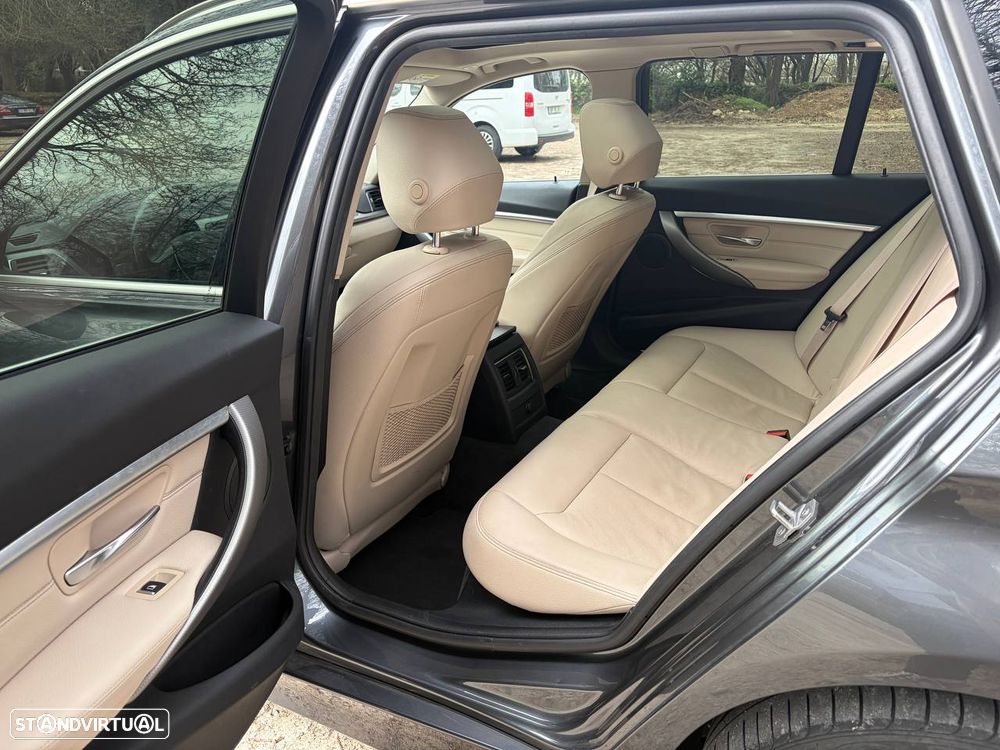BMW 330 i xDrive Aut. Sport Line - 22