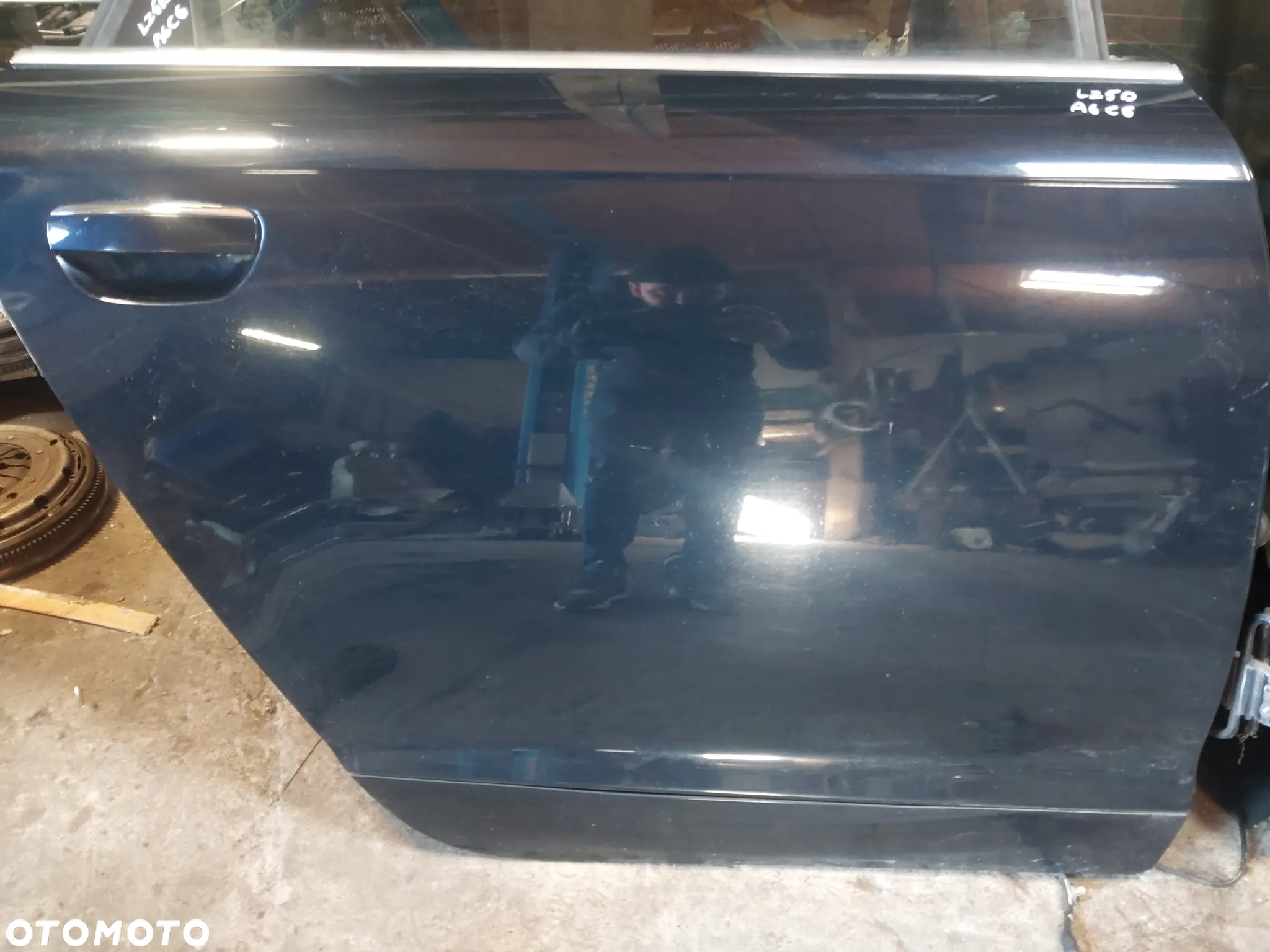 Drzwi prawy lewy tył tylne prawe lewe Audi A6 C6 Kombi Avant S-line LZ5D mechanizm podnoszenia szyby silniczek 4F0959802A sterownik 4F0959794 4F0959795 szyba przyciemniona zamek - 2