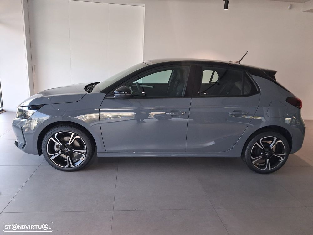 Opel Corsa 1.2 T GS - 2