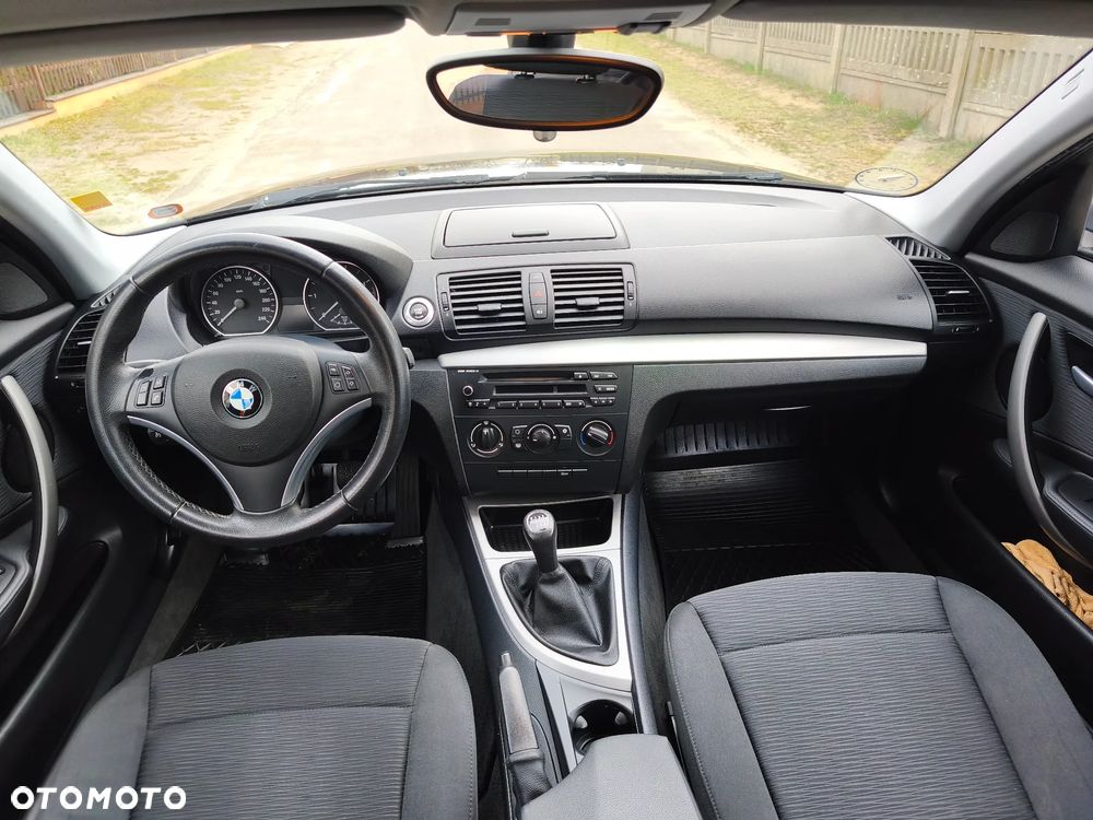 BMW Seria 1 118d DPF Edition Lifestyle - 22