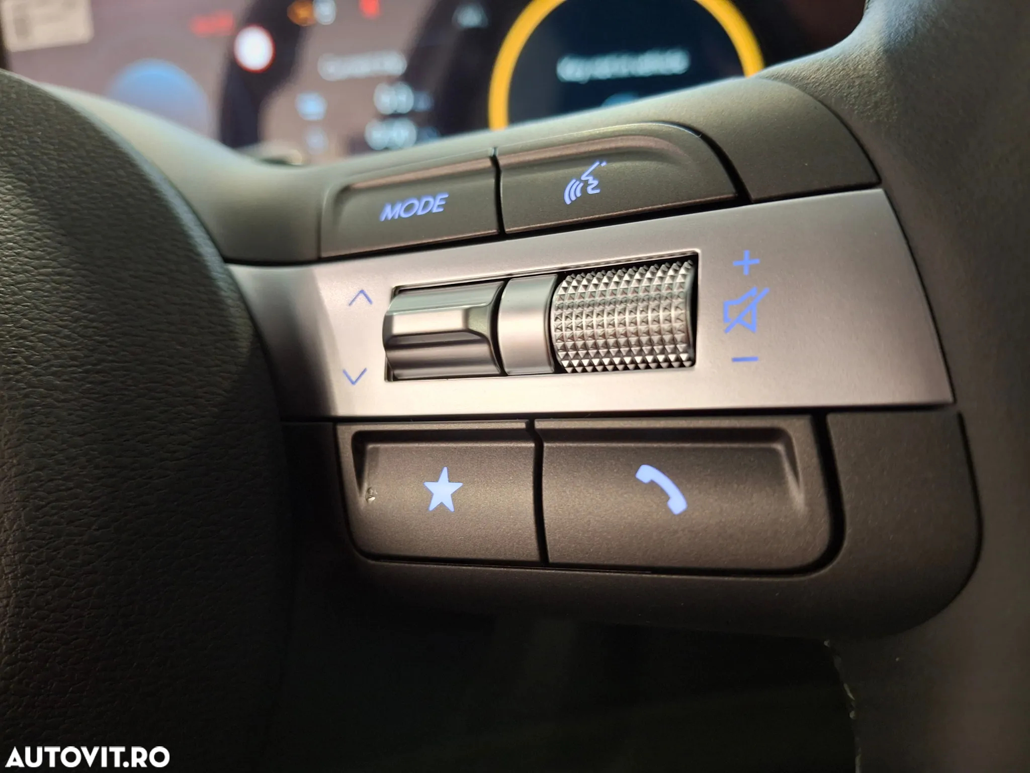 Hyundai KONA 1.6 T-GDI 138 CP 6MT 2WD Premium+ - 11