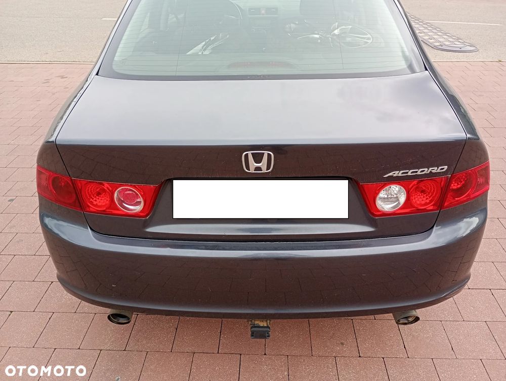 Honda Accord - 2