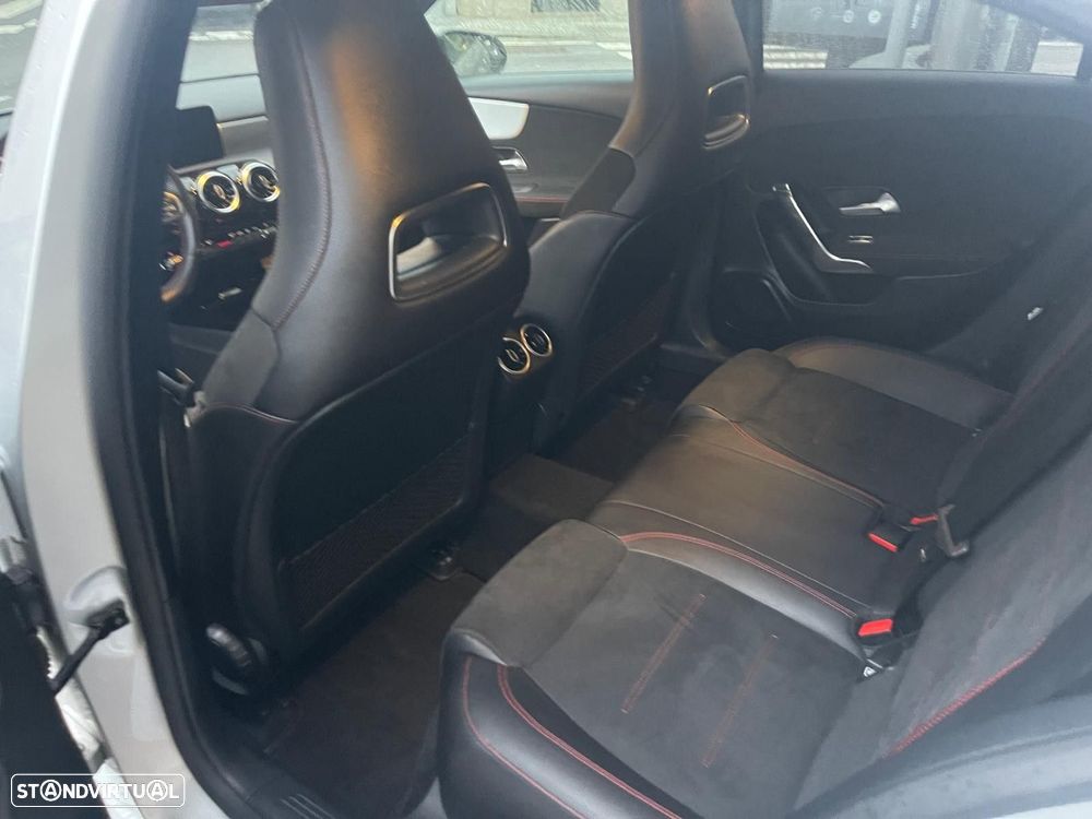 Mercedes-Benz A 180 d AMG Line Aut. - 24