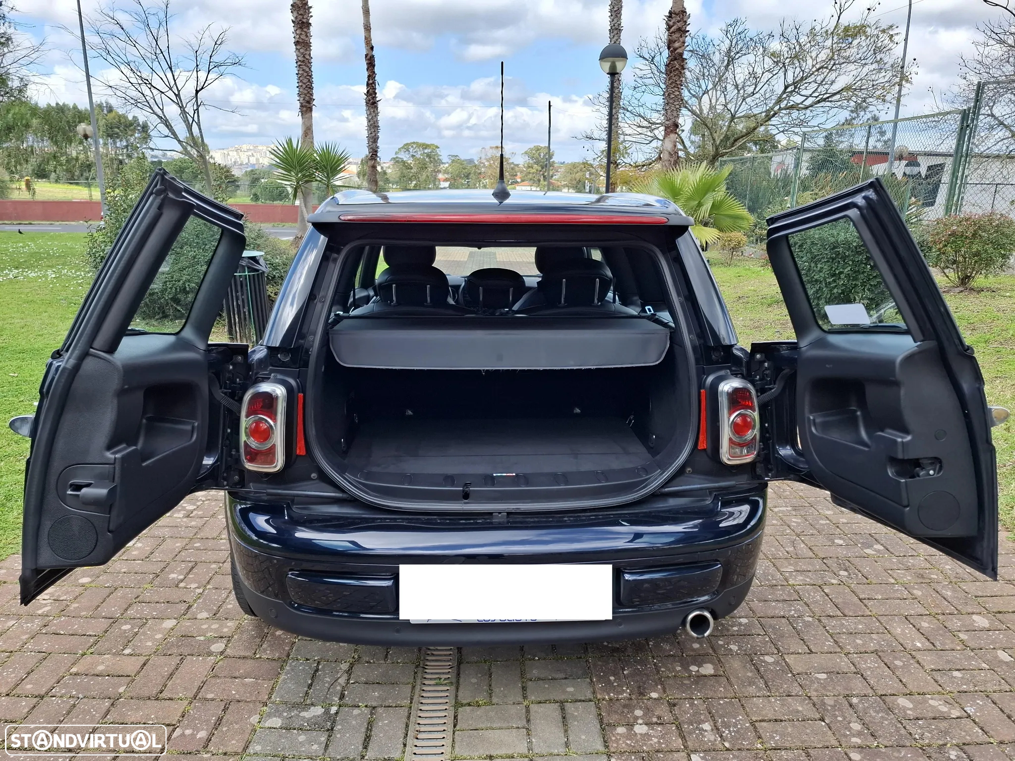 MINI Clubman Cooper D Hampton - 17