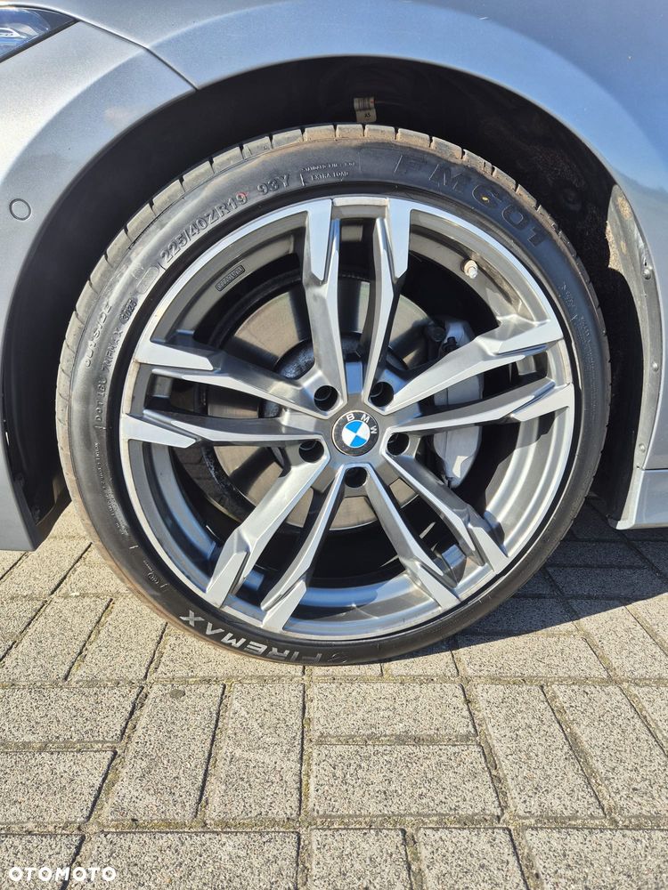 BMW Seria 3 330i xDrive M Sport - 13