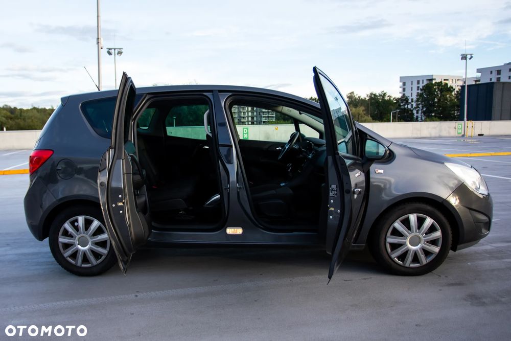 Opel Meriva 1.4 Enjoy - 26
