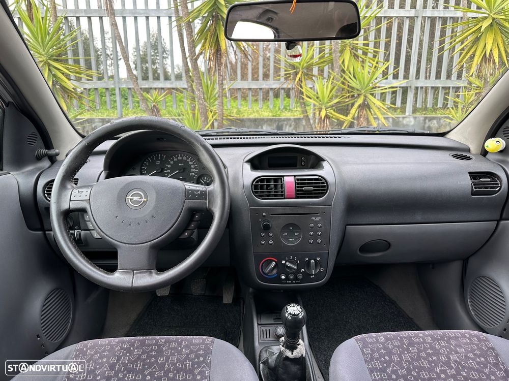 Opel Corsa 1.2 16V City - 12