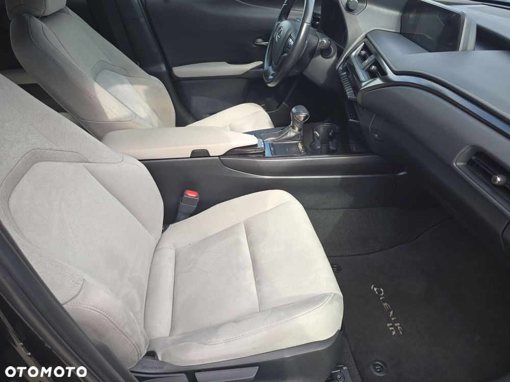 Lexus UX 250h GPF Business Edition 2WD - 9