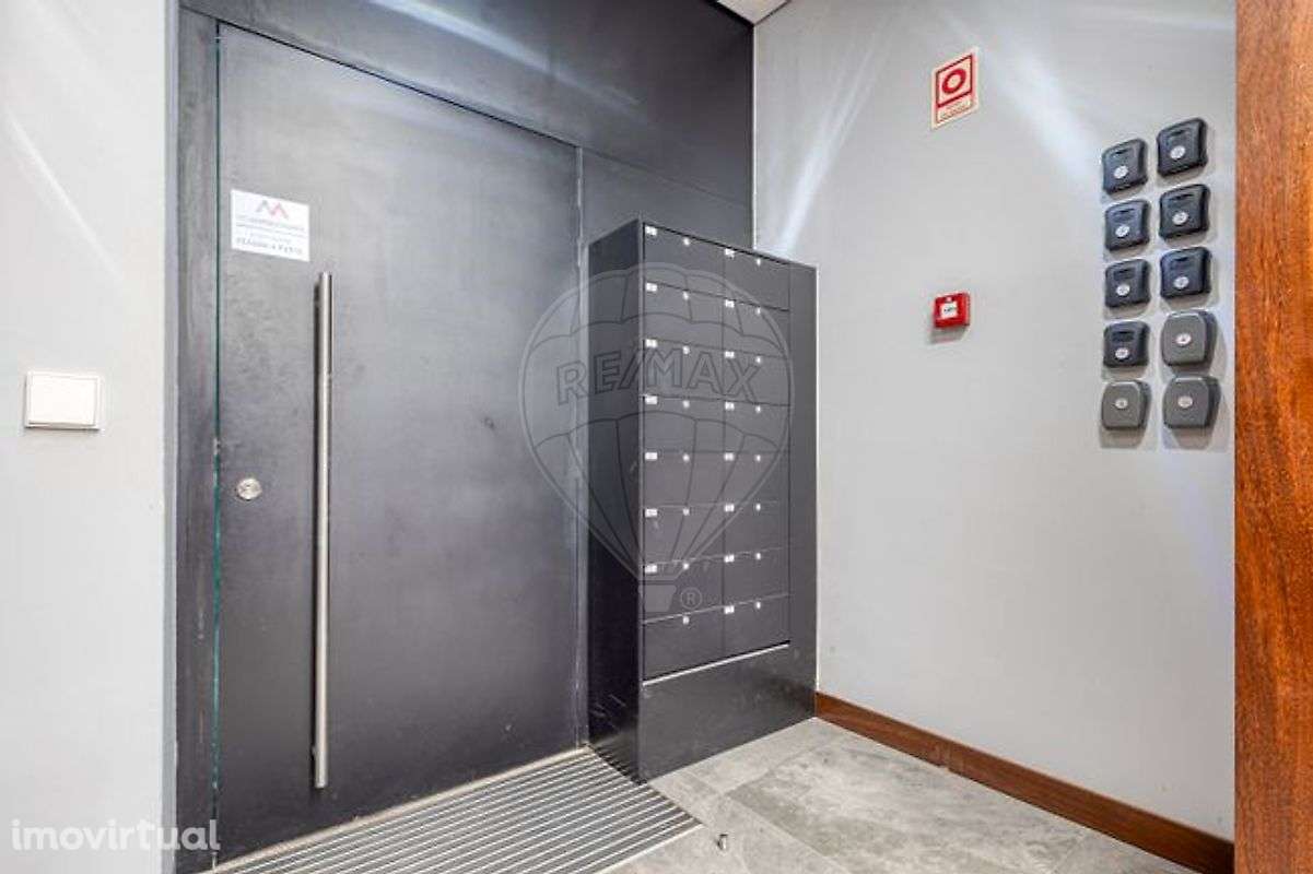 Apartamento T1 para arrendamento - Grande imagem: 2/15