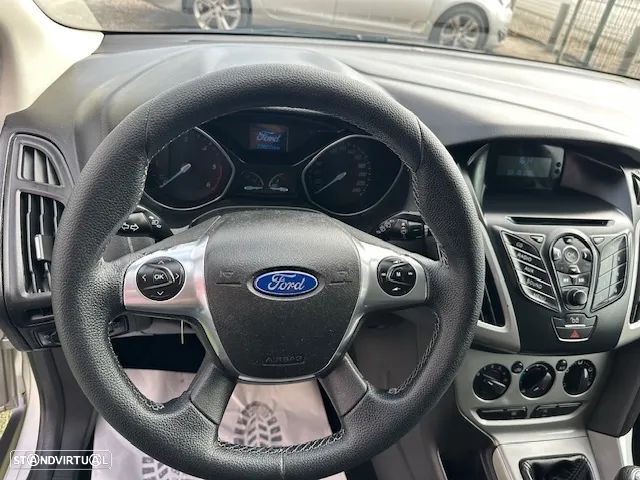 Ford Focus SW 1.6 TDCi Trend - 8