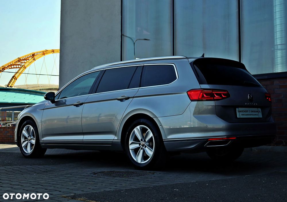 Volkswagen Passat 2.0 TSI Elegance DSG - 12
