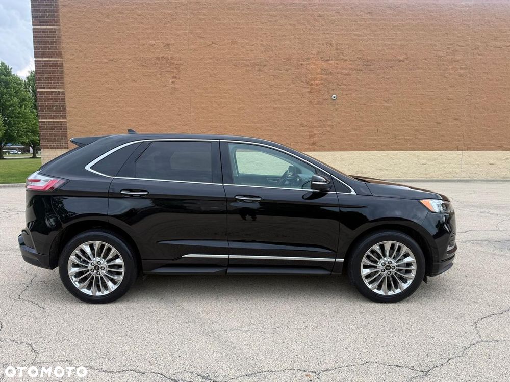 Ford Edge - 2