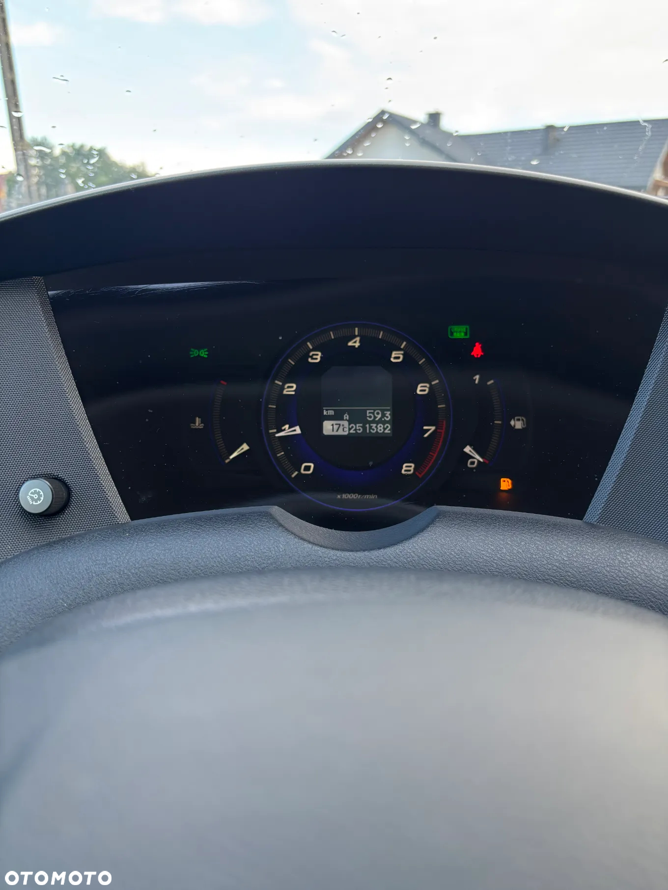 Honda Civic 1.8 LX Coupe - 10