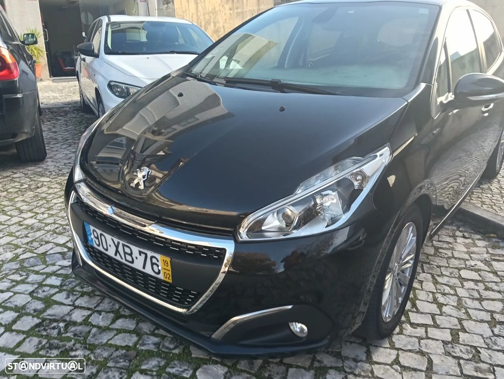 Peugeot 208 1.2 PureTech Style - 26