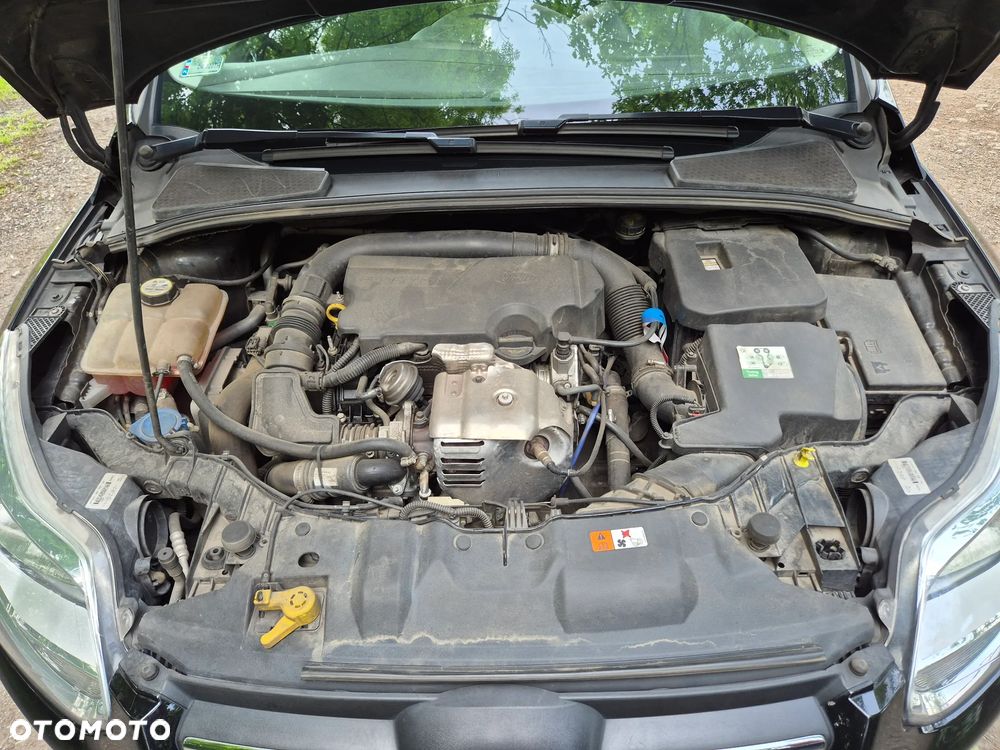 Ford Focus 1.0 EcoBoost Edition - 25