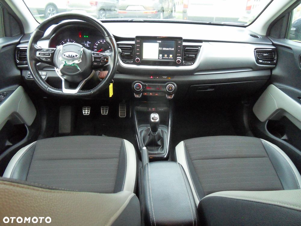 Kia Stonic 1.6 CRDi Spirit - 14