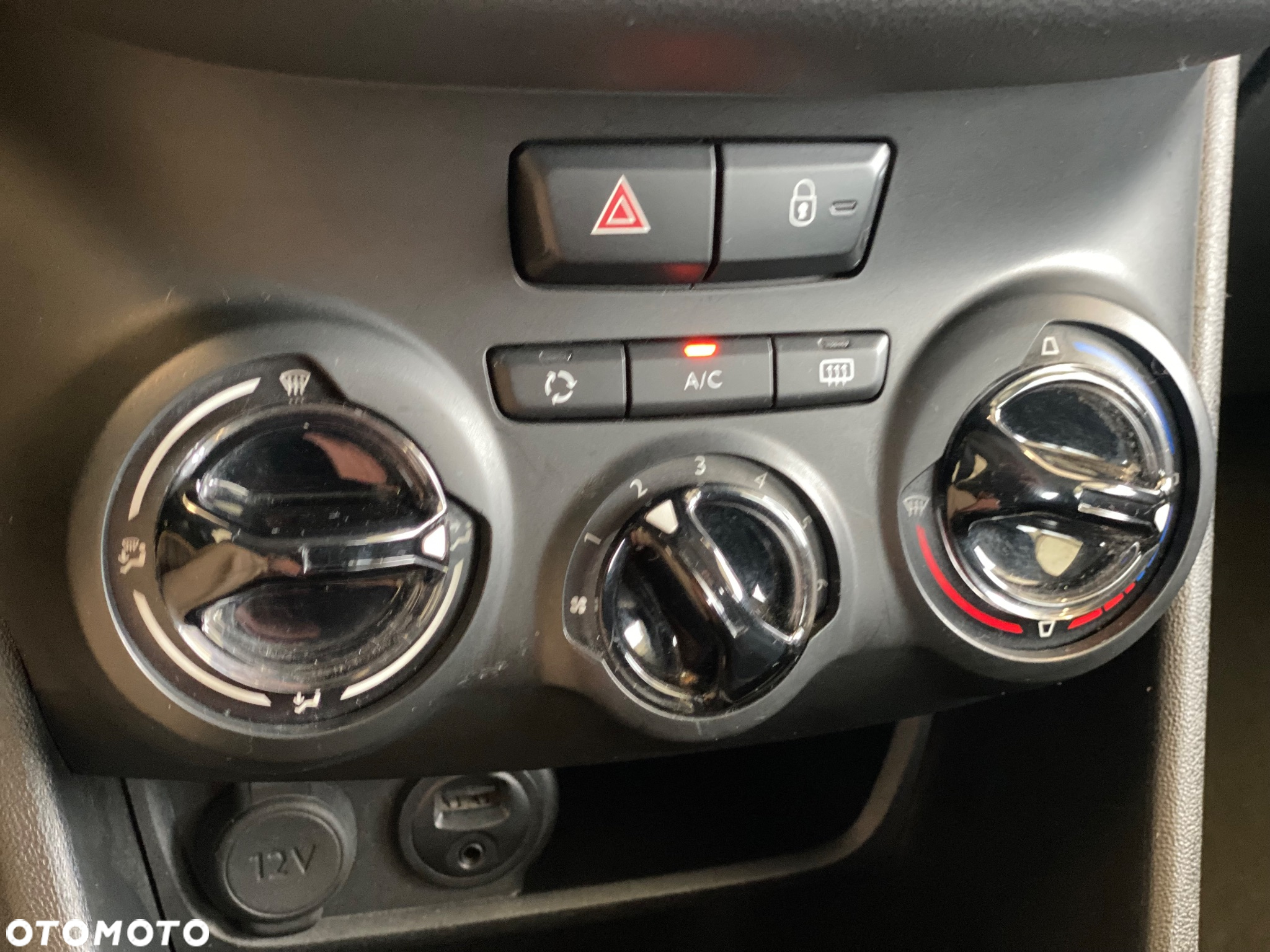 Peugeot 208 1.6 BlueHDi Active - 23