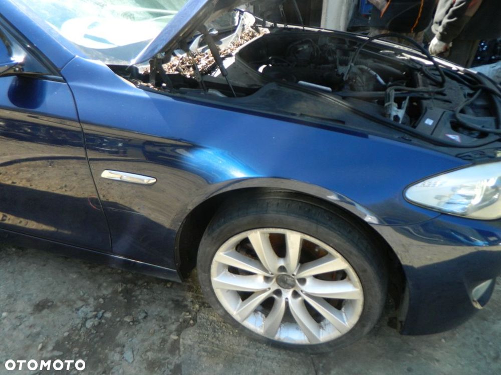 BMW F10 A76/5 Tiefseeblau N47D20C 2012 NA CZĘŚCI - 5