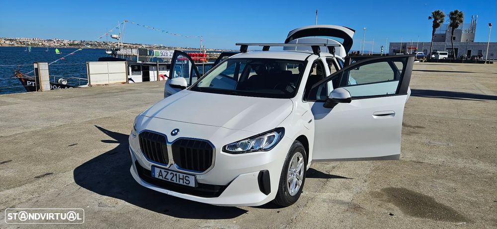 BMW 225xe Active Tourer - 23