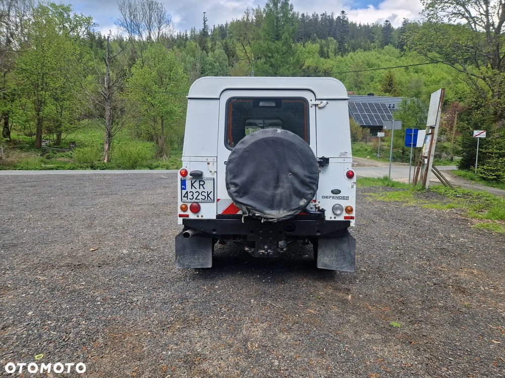 Land Rover Defender 2.2 TD4 SE - 9