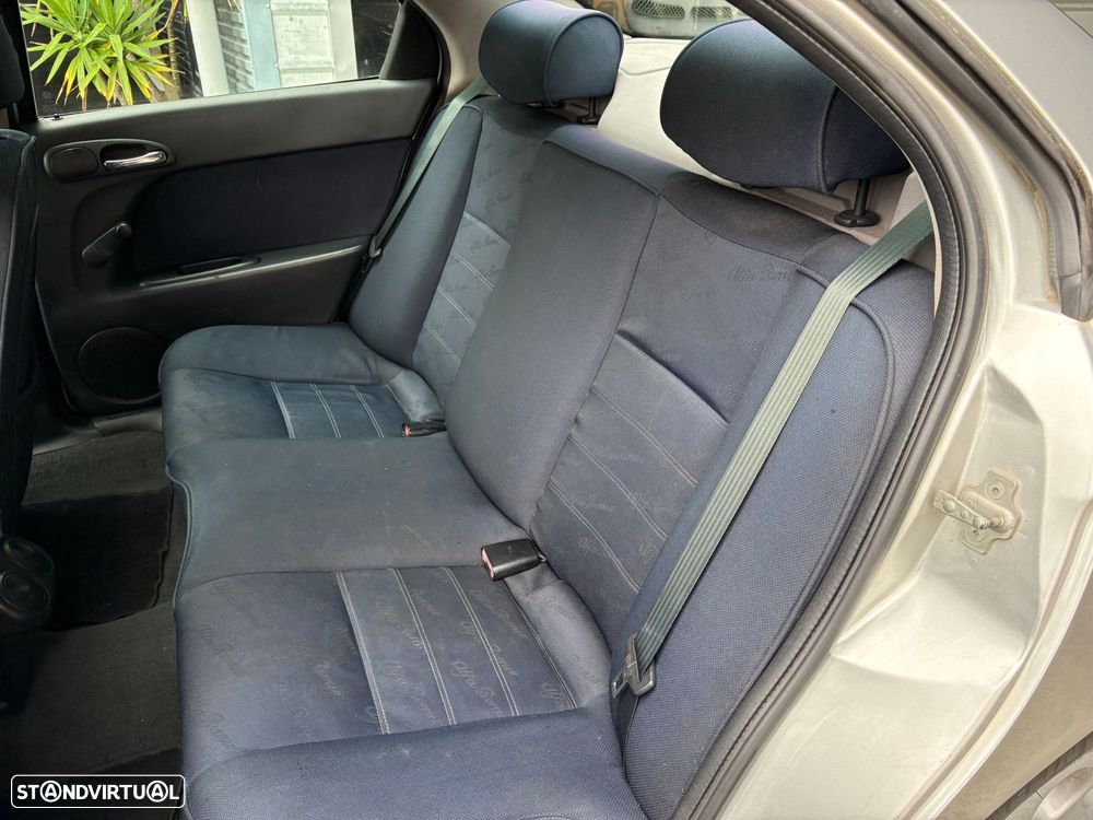 Alfa Romeo 156 1.6 TS - 5