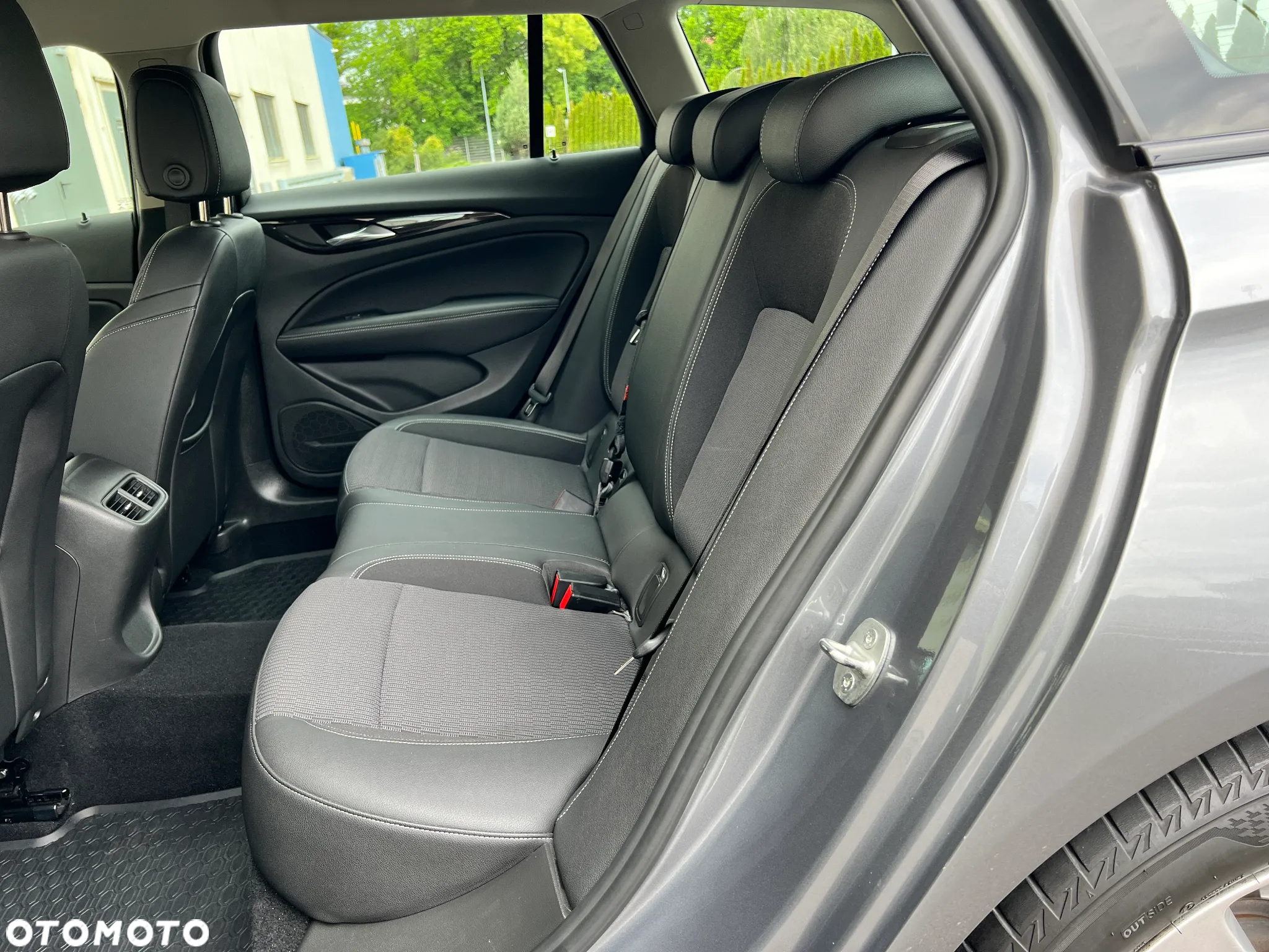 Opel Insignia 2.0 CDTI Elegance S&S - 15