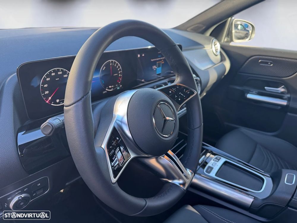 Mercedes-Benz GLA 250 e Progressive - 15