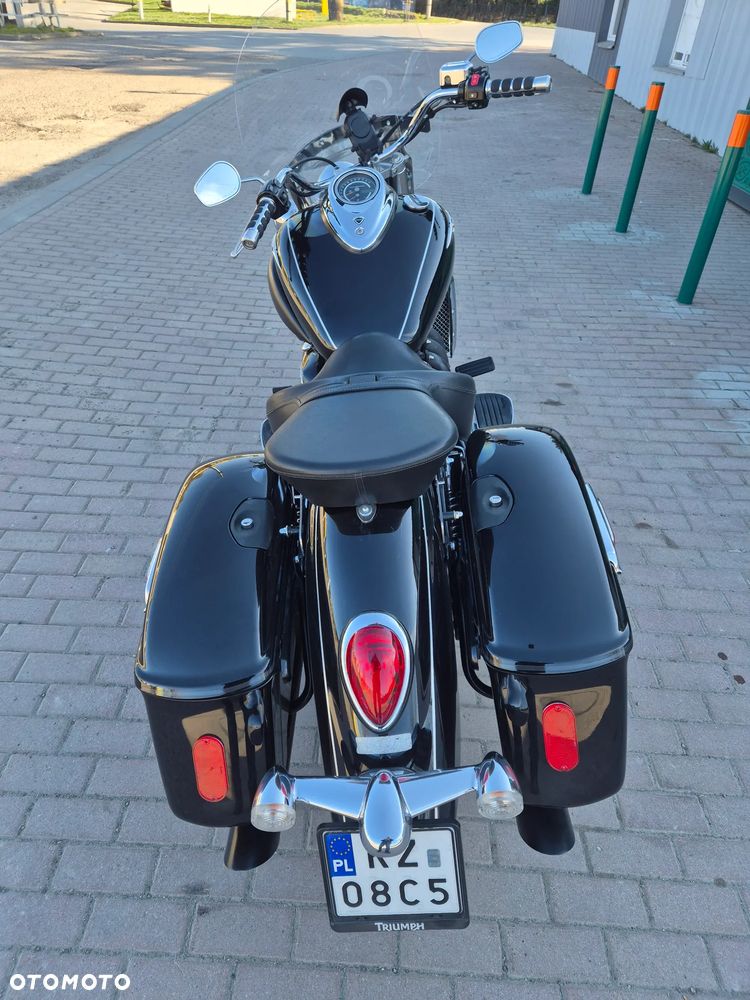 Triumph Rocket - 5