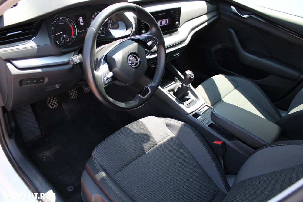 Skoda Octavia 1.0 TSI Ambition - 10