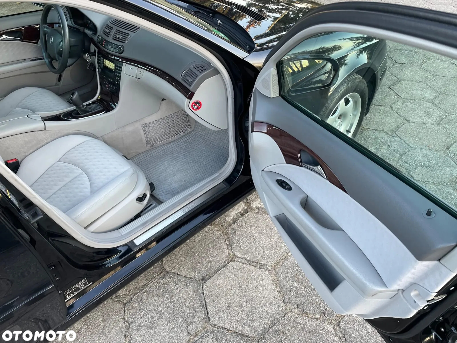 Mercedes-Benz Klasa E 220 CDI Automatik Classic - 18