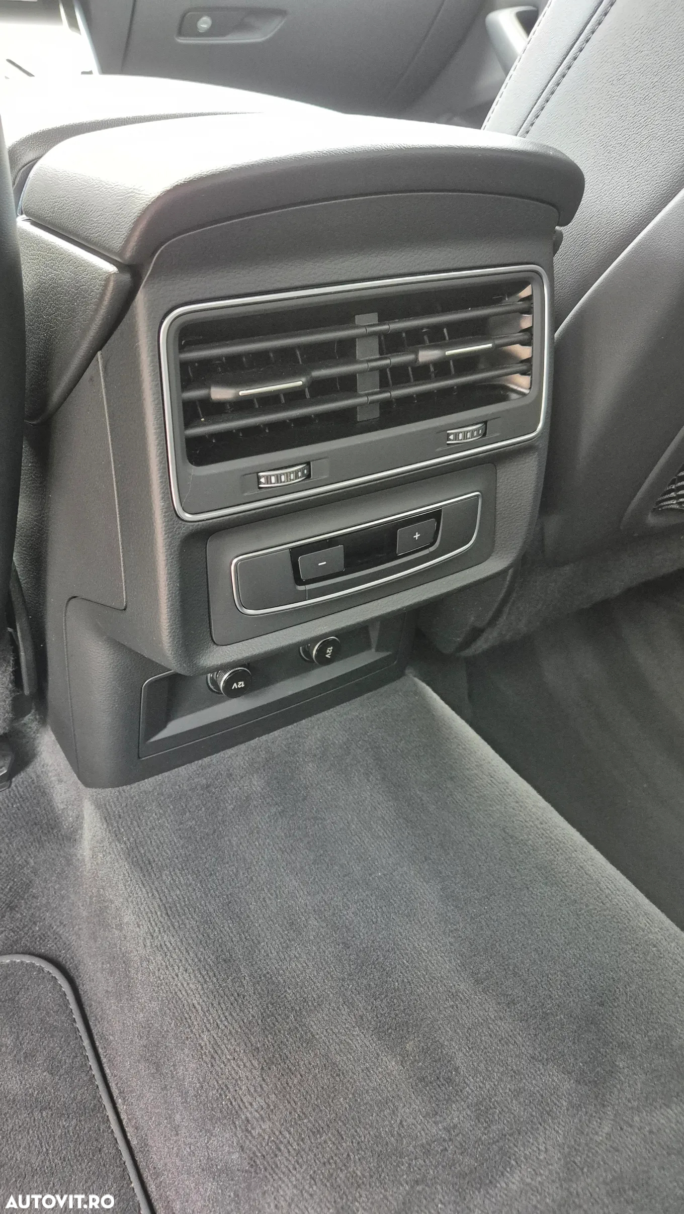 Audi Q8 55 TFSI e quattro Tiptronic PHEV - 11
