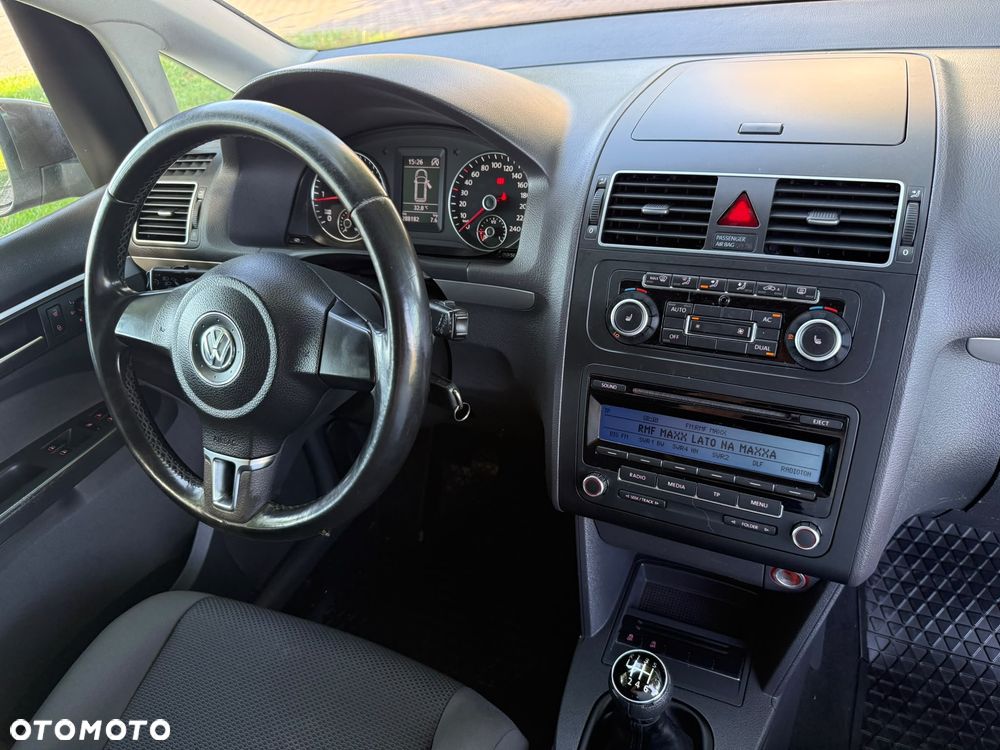 Volkswagen Touran 1.6 TDI DPF Highline - 21