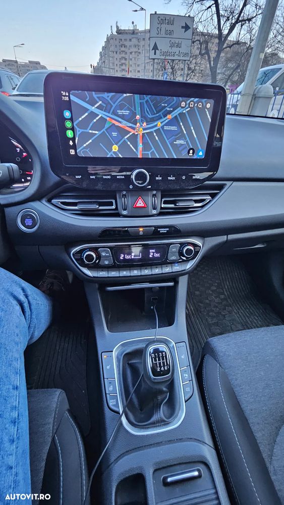 Hyundai i30 1.5 T-GDI 160CP MHEV 5DR M/T Exclusive - 11