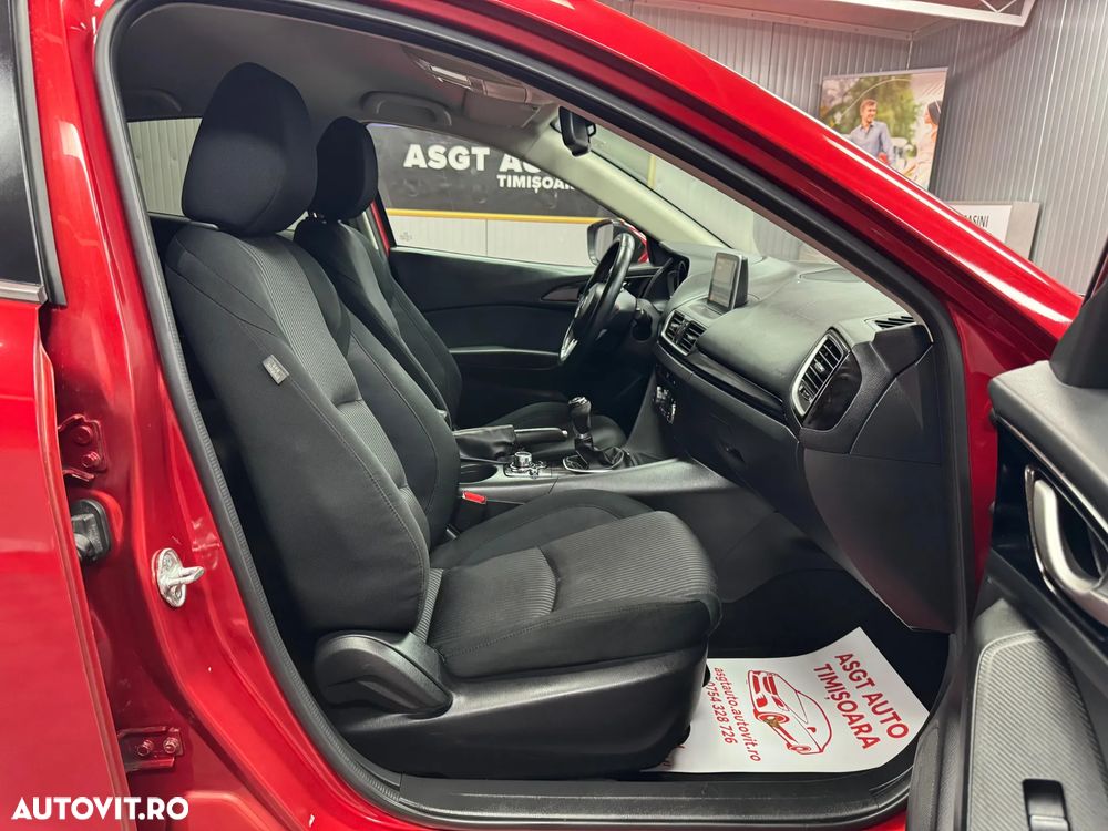 Mazda 3 - 12