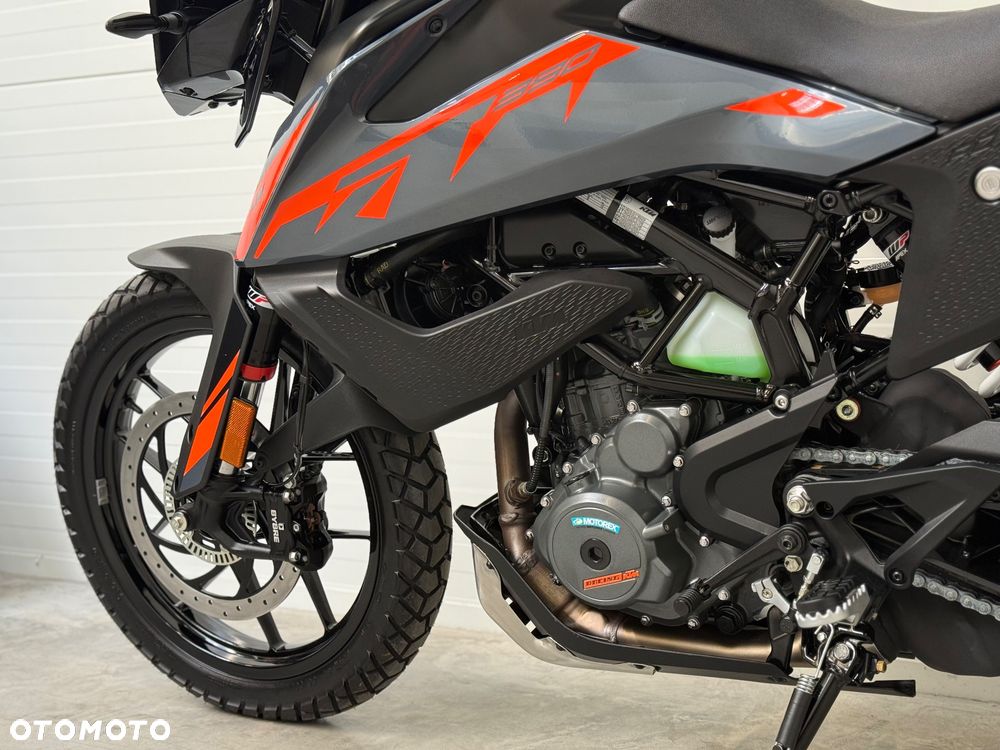 KTM Adventure - 33