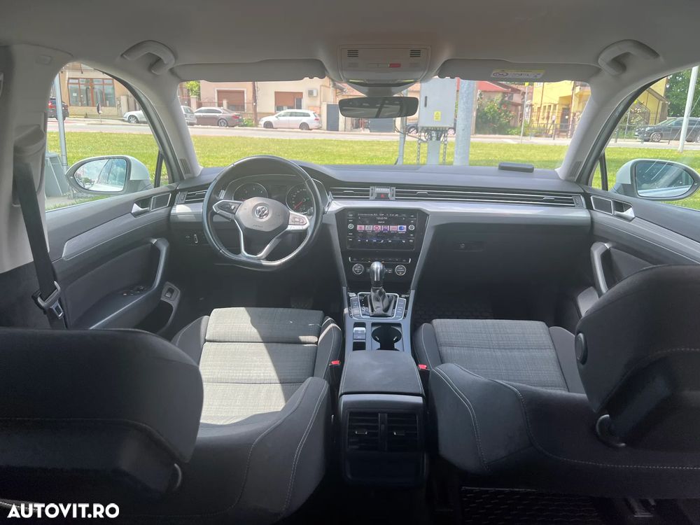 Volkswagen Passat 2.0 TDI DSG Advance - 13