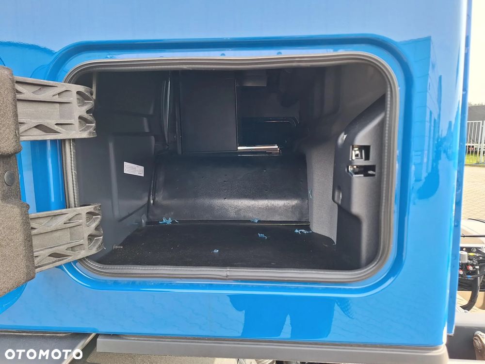 Iveco Okazja Cenowa Ekspozycja Dealera - 9