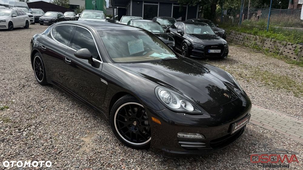 Porsche Panamera - 3