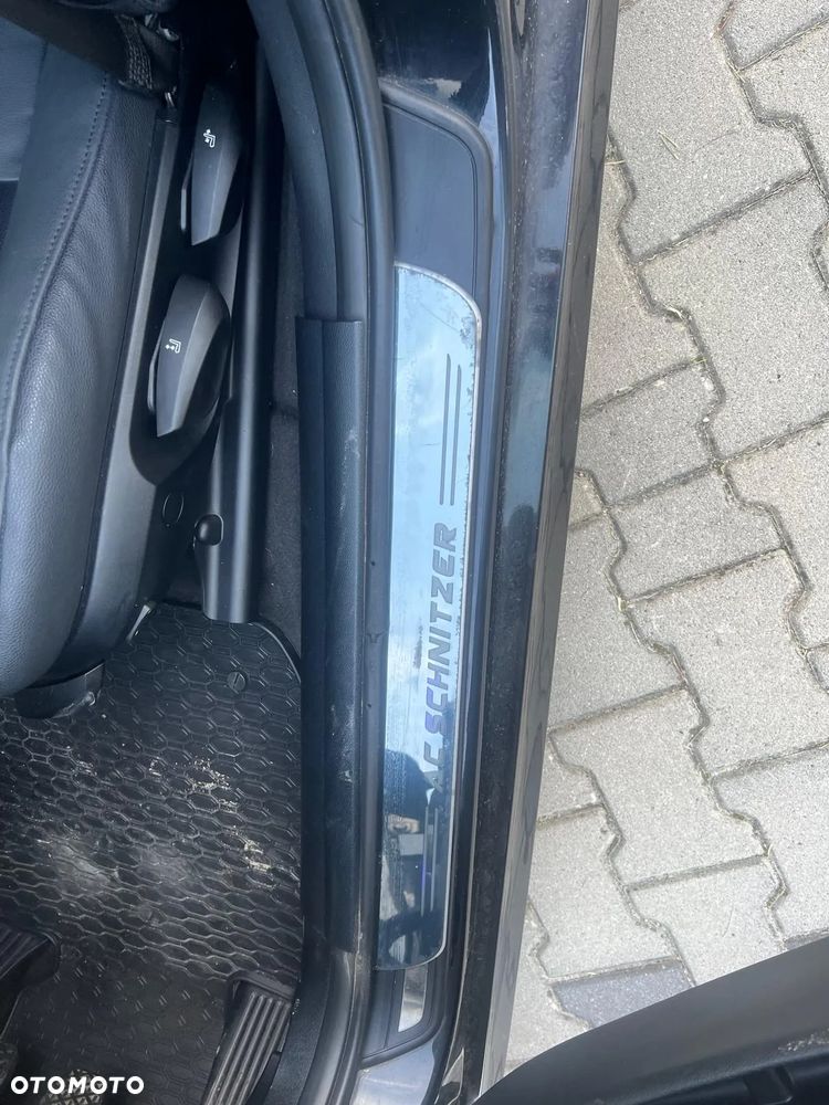 BMW Seria 3 325i - 30