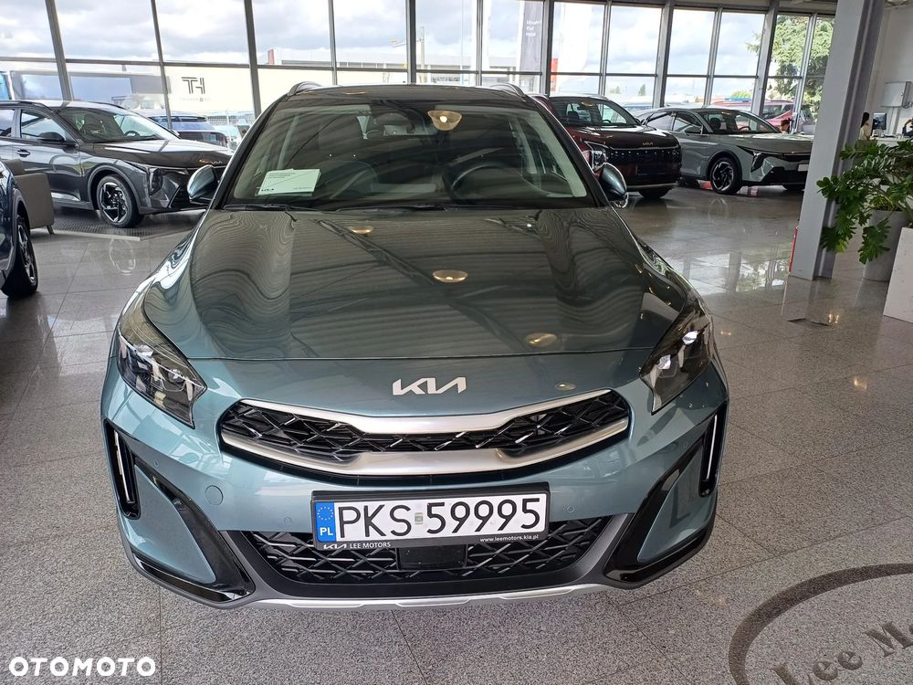 Kia XCeed 1.5 T-GDI Business Line DCT - 11