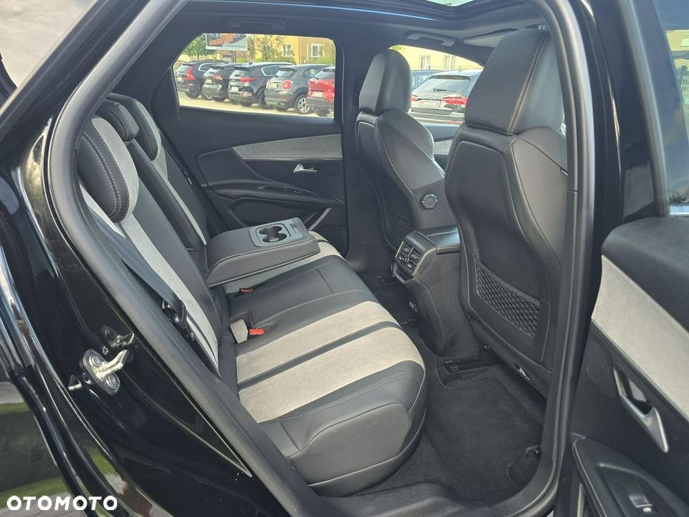 Peugeot 3008 - 17