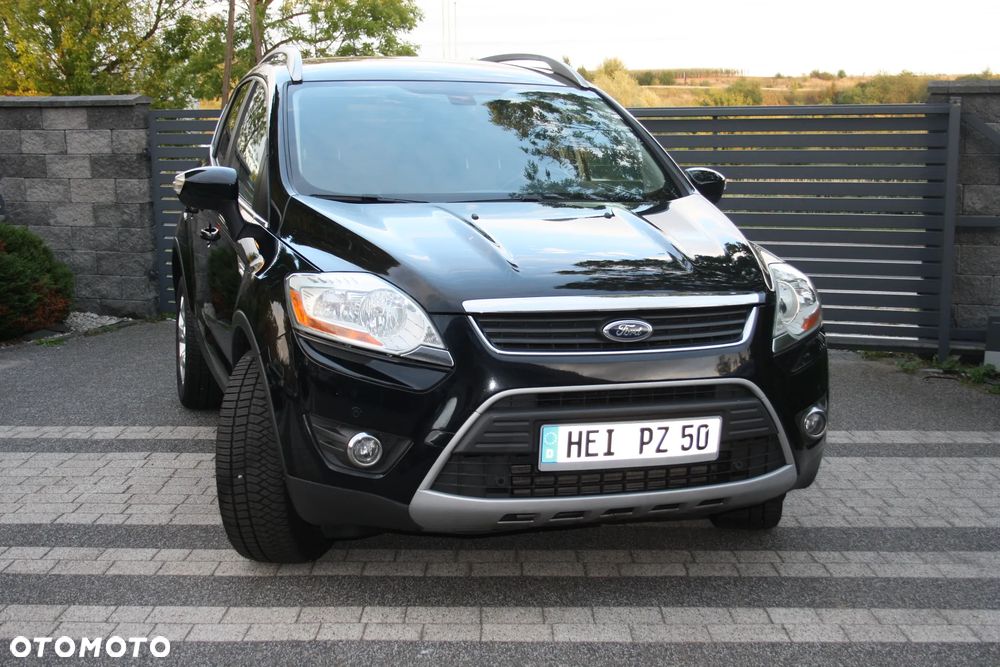 Ford Kuga 2.0 TDCi 2x4 Champions Edition - 3