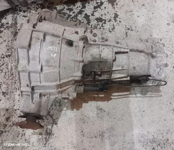 Caixa de Velocidades Audi A4 B8 2.0TDI Ref: LLW - 4