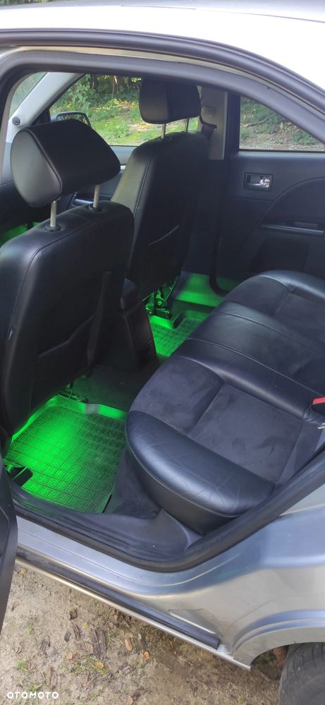 Ford Mondeo 1.8 Silver X - 16