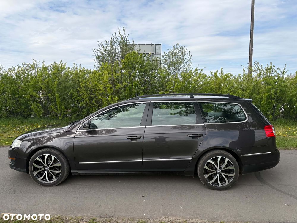 Volkswagen Passat 1.9 TDI Comfortline - 2