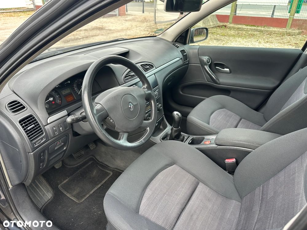 Renault Laguna Grandtour 2.0 Expression - 14