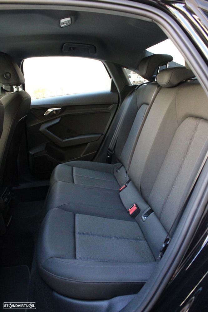 Audi A3 Limousine 30 TFSI S tronic advanced - 27