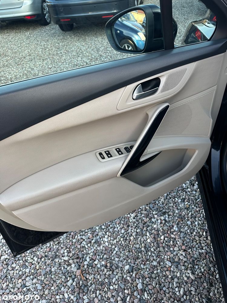 Peugeot 508 1.6 T Allure - 16